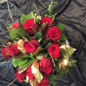Luxury Roses with Snazzy Gold Decoration